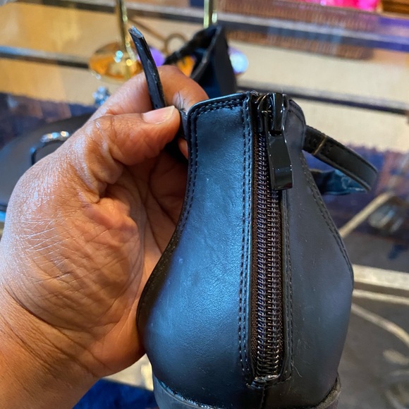 Beautiful - Picture 3 of 4